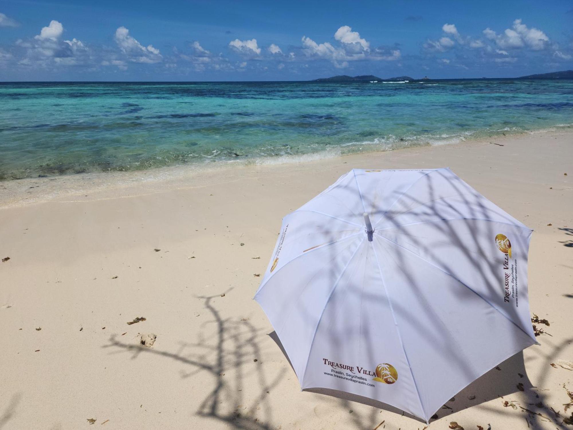 Treasure Villa Anse la blague Luaran gambar